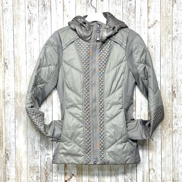 Athleta Rock Ridge Primaloft Jacket - Picture 2 of 12